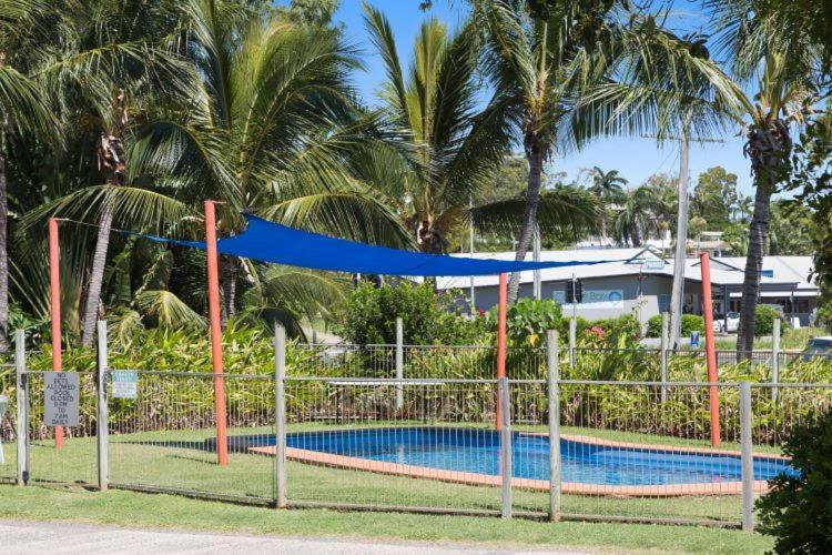 Hotel Poinciana At Cooee Bay Yeppoon Zewnętrze zdjęcie